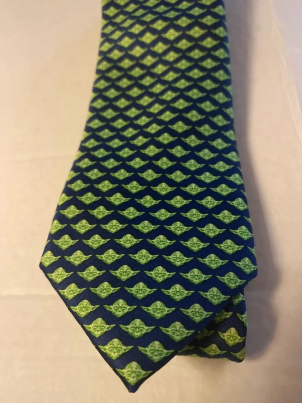STAR WARS YODA  TIE by Lucasfilm Ltd